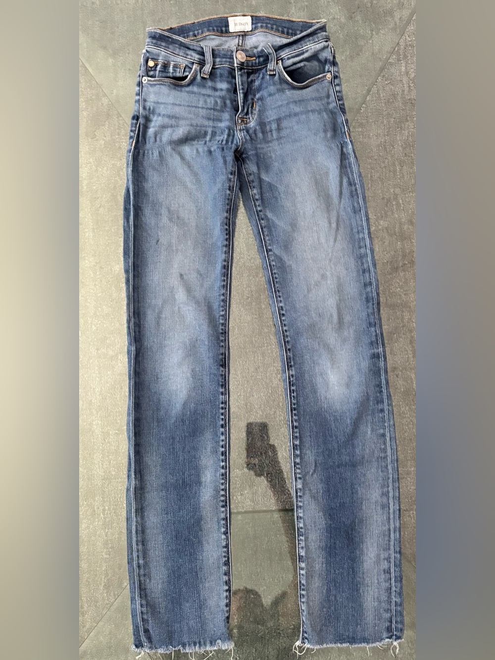 Vintage one-of-a-kind 🍑 lifting Hudson Jeans Size: 24